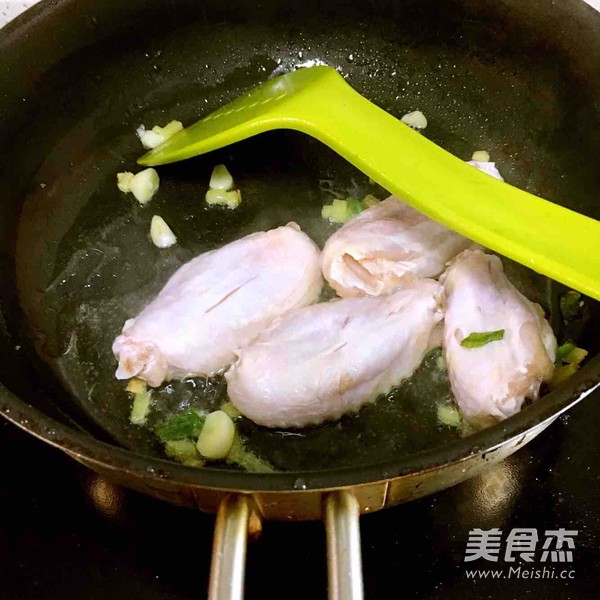 椒盐鸡翅的做法