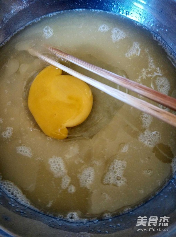 形容杏仁粉版桃酥