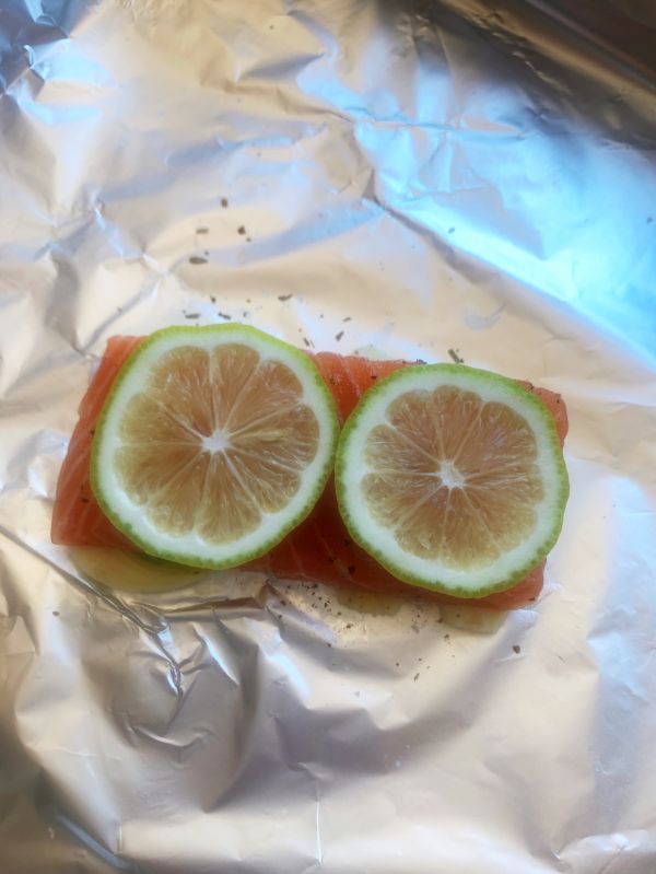 法式柠檬烤三文鱼