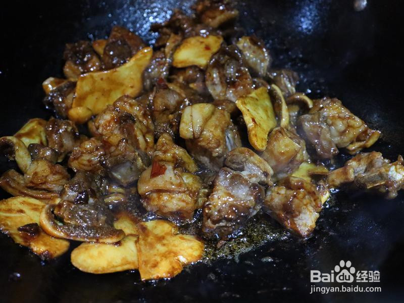 广式红焖带皮羊肉的做法