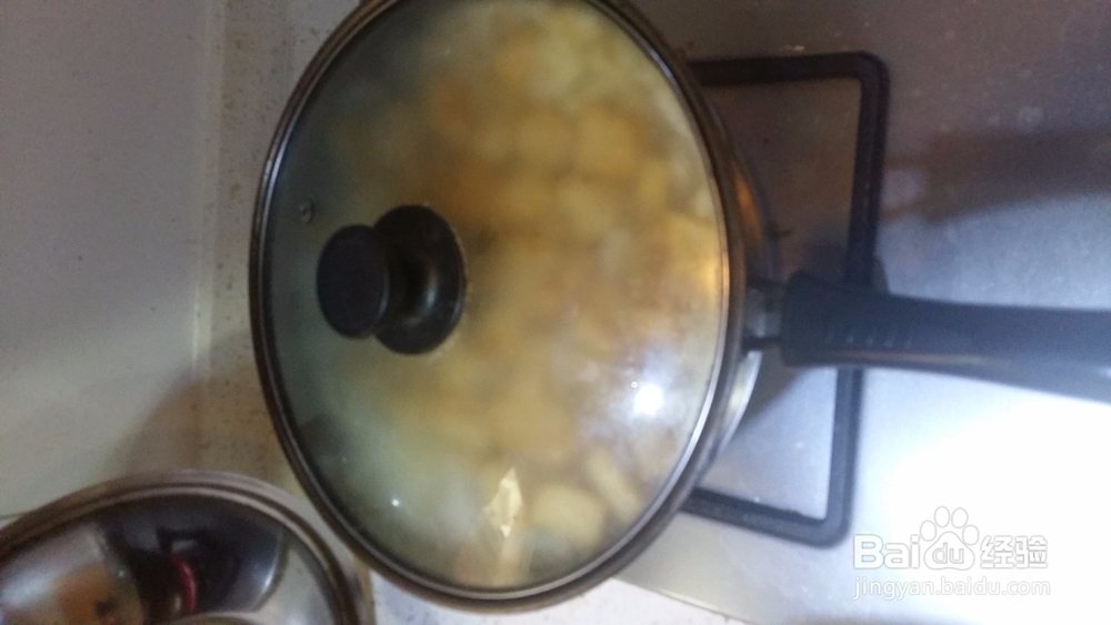 清淡味的鸡汤煮白菜豆泡