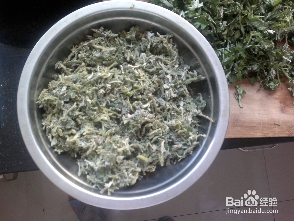 可多吃的健康减肥食品蒸艾草的做法