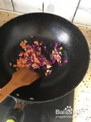 食补养生紫甘蓝蔬菜面的做法
