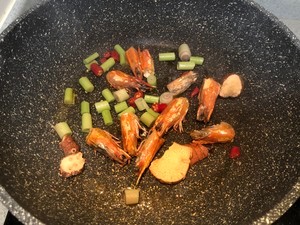 冬阴功汤的做法
