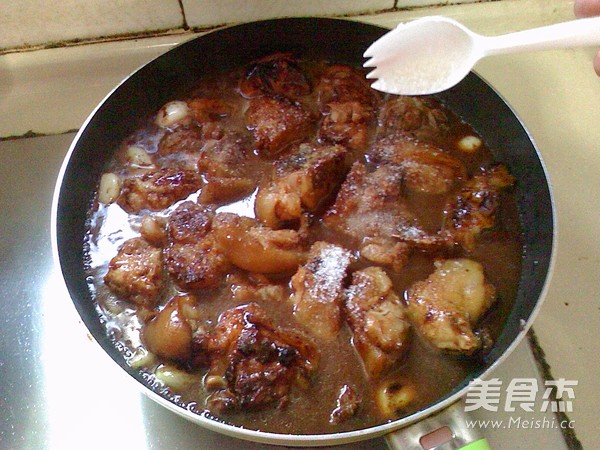 南乳花生焖猪蹄