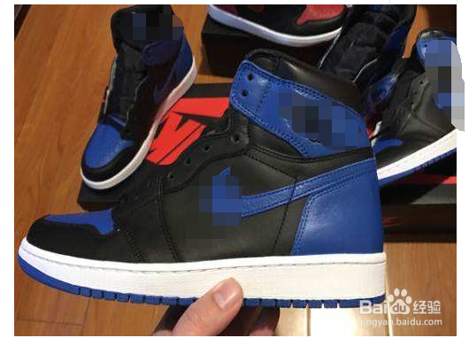 aj1黑蓝怎么辨别真假