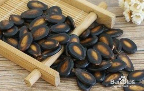 吃西瓜子会胖吗 嗑多西瓜子容易长胖