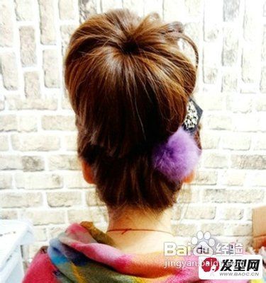 简单又个性十足的花苞头扎法图解