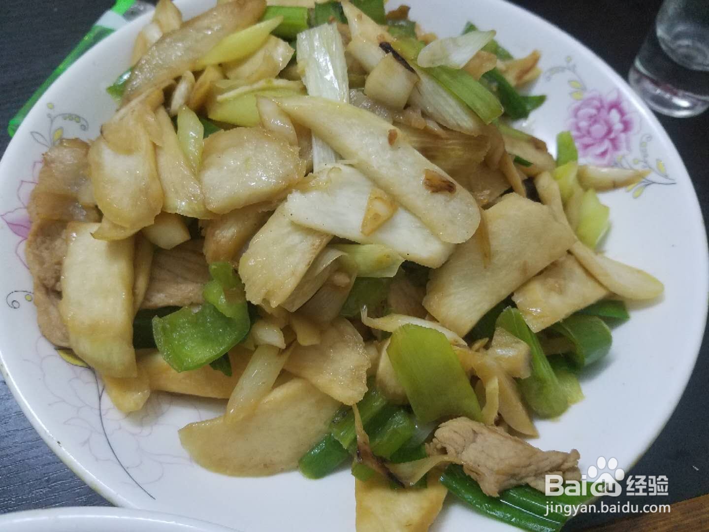 茭白炒肉怎么做