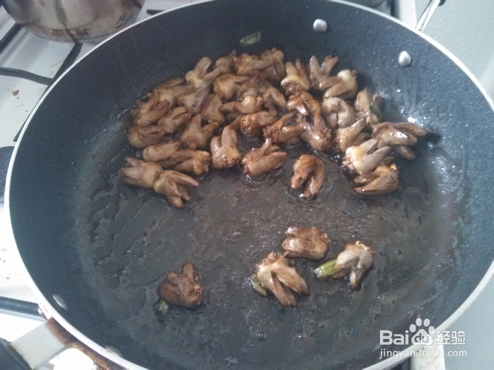 怎么做菜椒炒鸡心