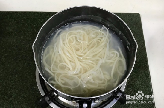 京味十足的炸酱面