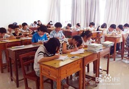 大学生如何争做一名合格的共产党员
