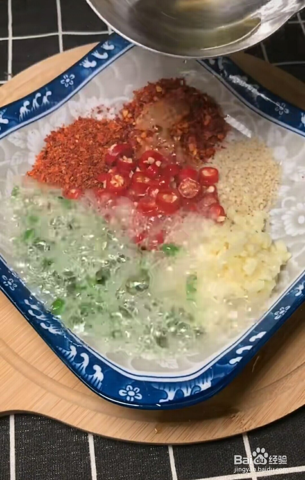 万能香辣沾水怎么做？