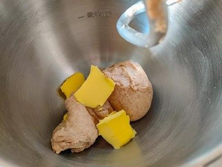 黑麦肉松麻薯面包怎么做？