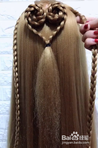 双心形披肩发淑女女神必备