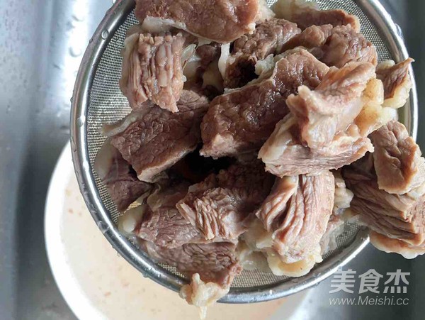 咖喱牛腩的做法