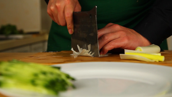 今天就吃这道京酱肉丝