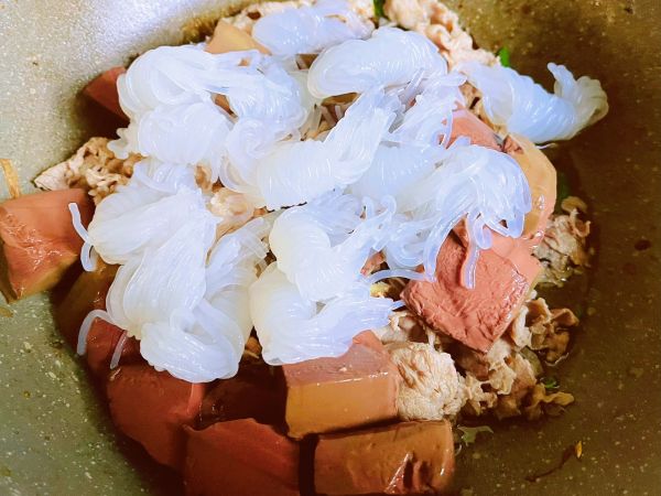 汁味肥牛添鸭血