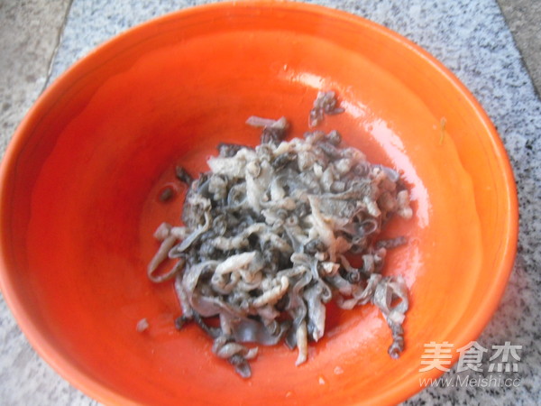 拌三文鱼鱼皮