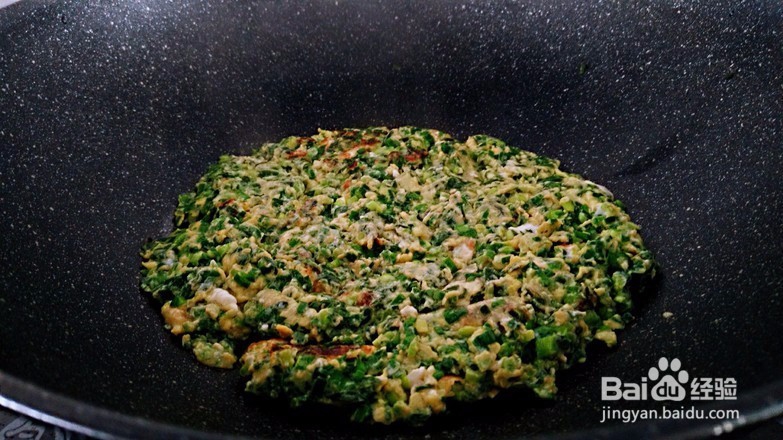 韭菜碎炒鸡蛋的做法