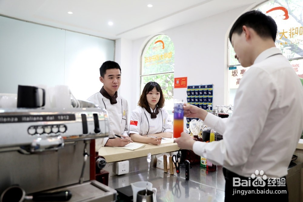 女生做咖啡师有前景吗？