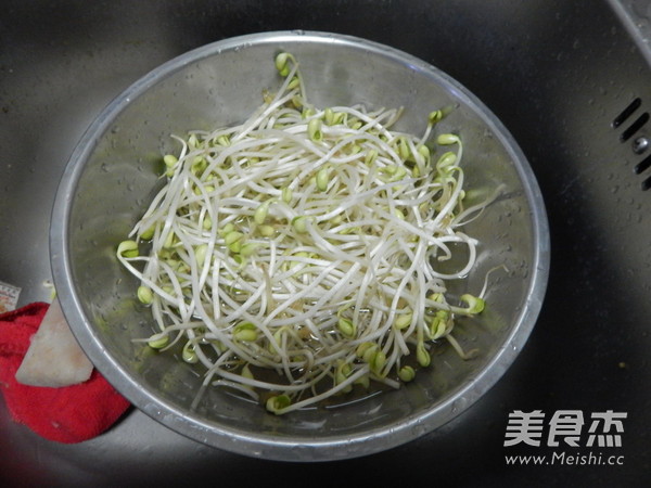 豆芽炒香干的做法