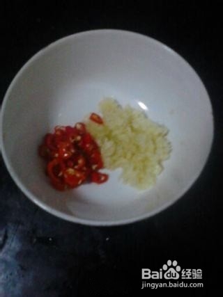 酸辣凉拌黄瓜怎么做？