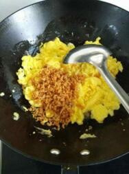 韮菜馅饼的面如何做?