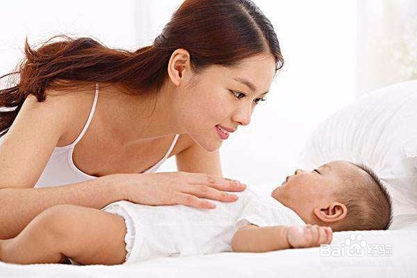 哄婴儿入睡的窍门有哪些