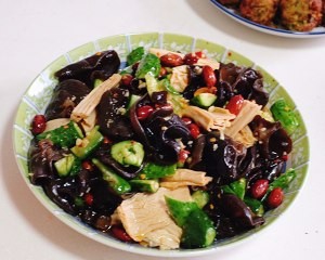 如何做出好吃的凉拌腐竹黄瓜