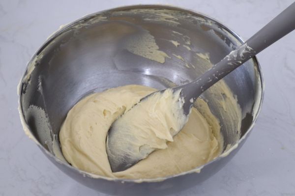 百香果蓝莓磅蛋糕