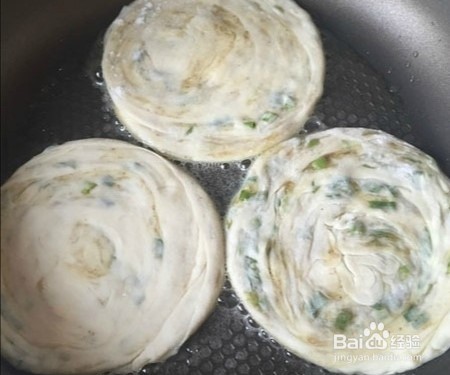 怎么制作出好吃又简单的葱油饼