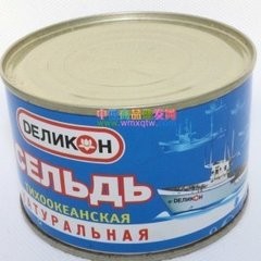 在满洲里旅游品尝俄罗斯美食