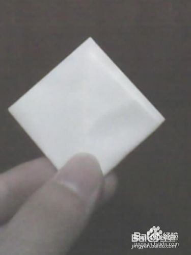 如何用纸折心