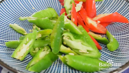 家常地锅鸡这样做超好吃