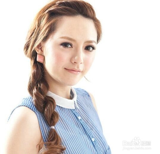 周末想清爽出游,那就来试试DIY清凉感发型吧