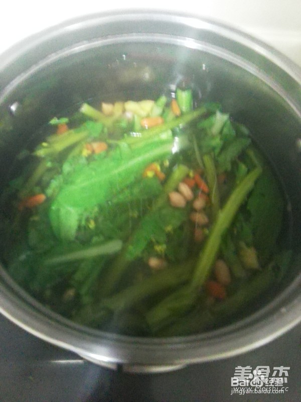 花生枸杞青菜汤