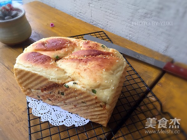 葱香海苔肉松面包