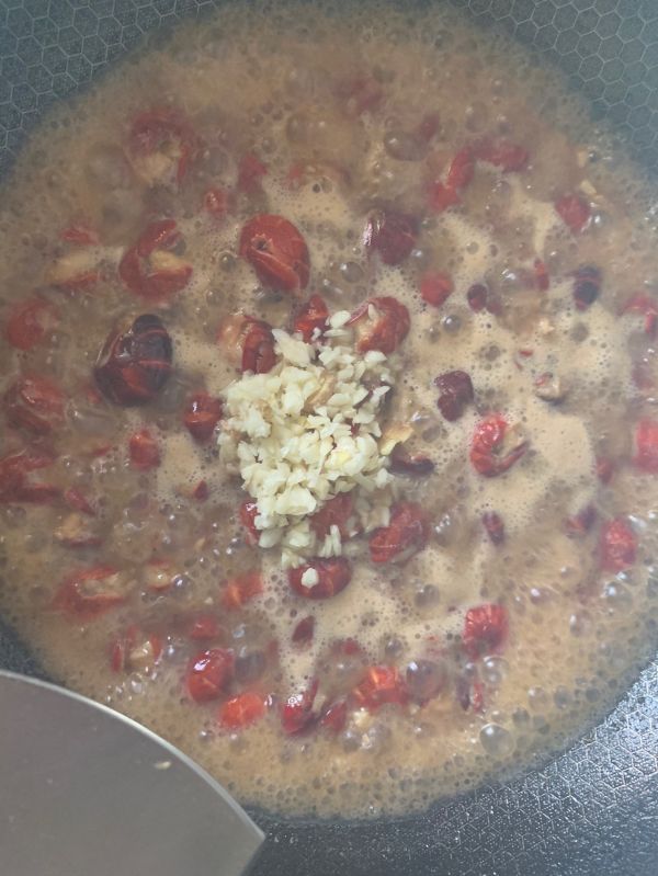 蒜泥青椒龙虾尾