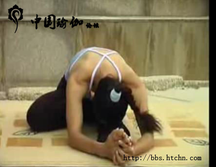 怎样练腿部线条具有流线型的瑜伽？