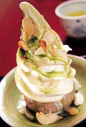 炎热的夏天到了果仁冰淇淋手工的制作方法