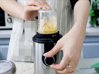 双色鱼豆腐怎么做？