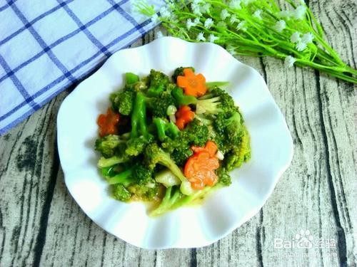 清淡爽口的蒜蓉西兰花 做法