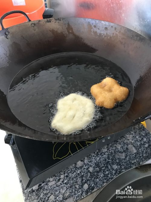 如何制作炸油饼