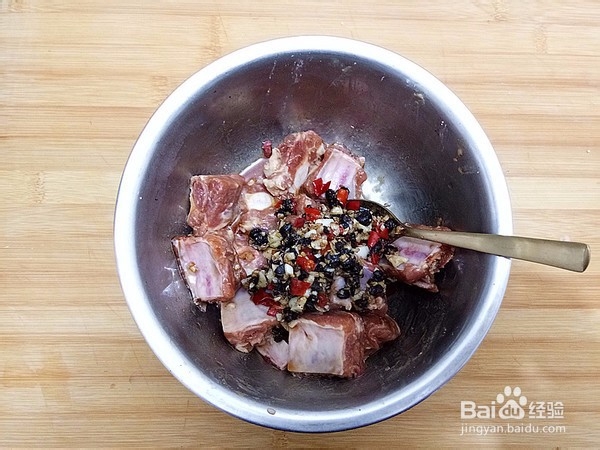 如何做出好吃的豆豉排骨蒸豆腐