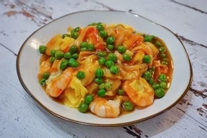浇汁虾仁蟹柳滑蛋的做法