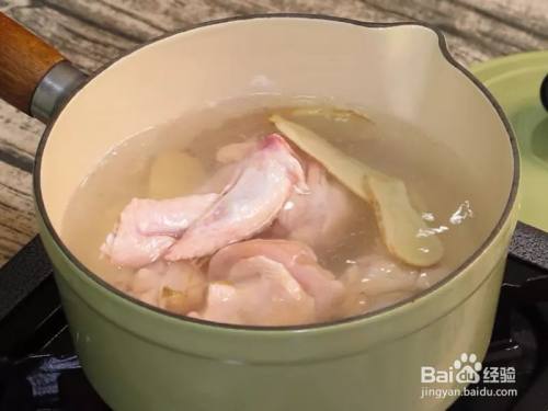 怎样做出家常菜系列之香菇鸡汤