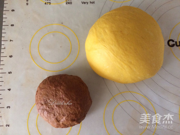 万圣节南瓜面具面包