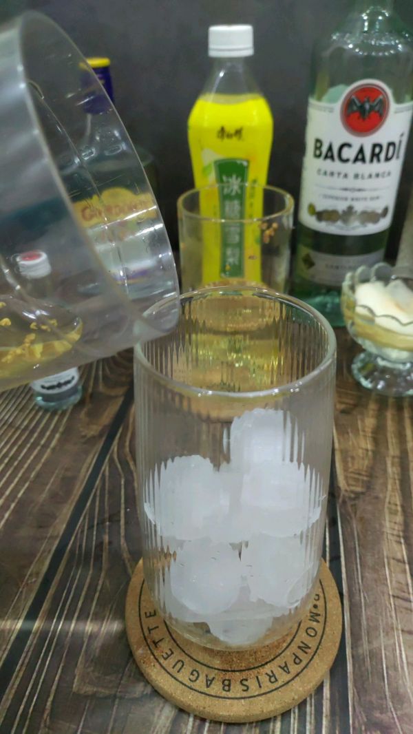 百加得甜梨桂花金