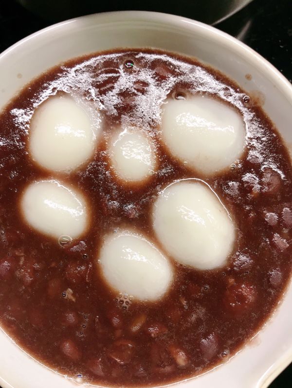 醪糟红豆沙汤圆